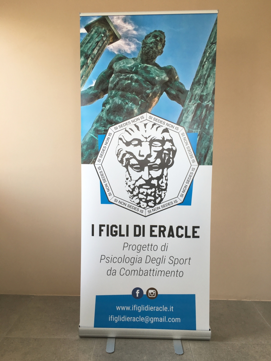 Stampa Roll-Up 85x200 cm, Supporto avvolgibile.